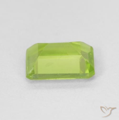 Peridot Gemstone in 7 x 5 mm (calibrated) Size for Sale, Peridot Stone in Yellowish Green Color