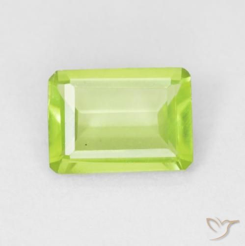 0.85ct Natural Medium Green Peridot, Emerald Cut, VVS