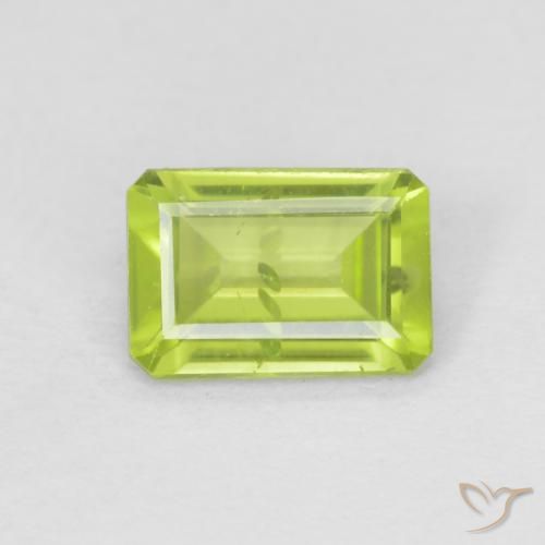 0.86ct Natural Medium Green Peridot, Emerald Cut, VS