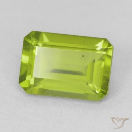 0.90 ct Green Peridot Stone, Natural Peridot in Octagon Step Cut Shape for Sale