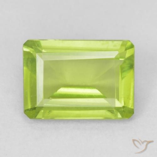 0.95ct Natural Yellowish Green Peridot, Emerald Cut, VVS