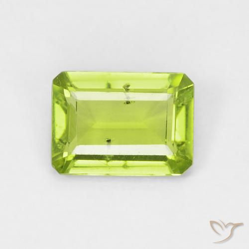 0.93ct Natural Bright Green Peridot, Octagon / Emerald Cut, VS-SI, Photo A