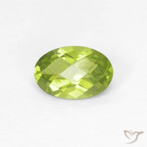 0.54ct Natural Bright Green Peridot, Oval, VS