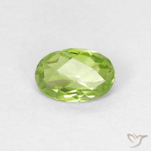 0.58ct Natural Light Lively Green Peridot, Oval, VVS-VS