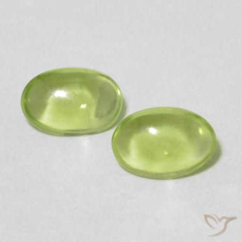 0.84ctw Natural Medium Green Peridot, Oval, Transparent