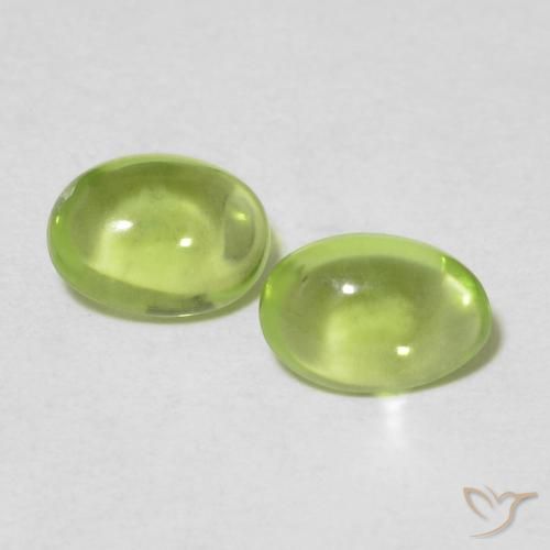0.88ctw Natural Medium Green Peridot, Oval, Transparent