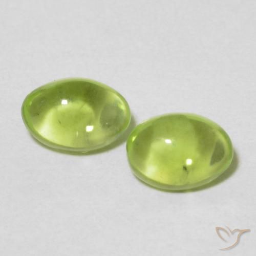 1.04ctw Natural Bright Green Peridot, Oval, Transparent