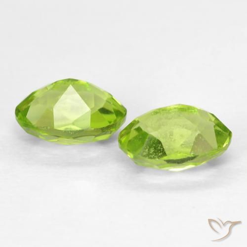 Peridot Gemstones in 6 x 4 mm (calibrated) Size for Sale, Peridot Stones in Lively Green Color