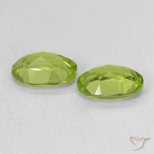 Peridot Gemstones in 7 x 5 mm (calibrated) Size for Sale, Peridot Stones in Lively Green Color