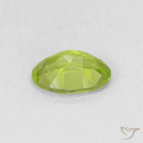 Peridot Gemstone in 7 x 5 mm (calibrated) Size for Sale, Peridot Stone in Medium Green Color