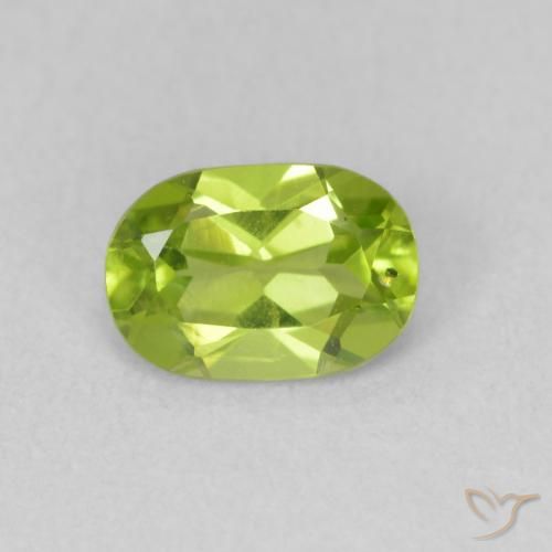 0.86ct Natural Lively Yellowish Green Peridot, Oval, VS