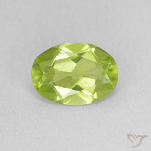 0.76ct Natural Bright Green Peridot, Oval, VS