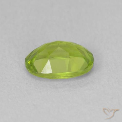 Peridot Gemstone in 7 x 5 mm (calibrated) Size for Sale, Peridot Stone in Medium Green Color