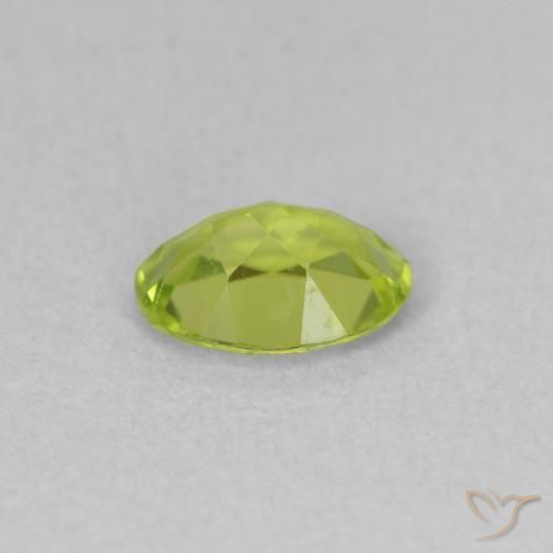 Peridot Gemstone in 7 x 5 mm (calibrated) Size for Sale, Peridot Stone in Yellowish Green Color