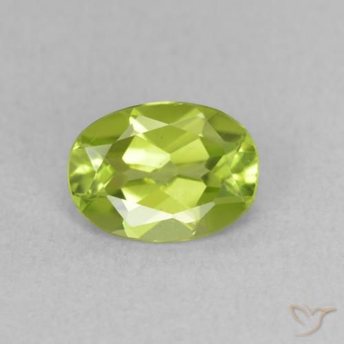 0.78ct Natural Bright Green Peridot, Oval, VVS-VS