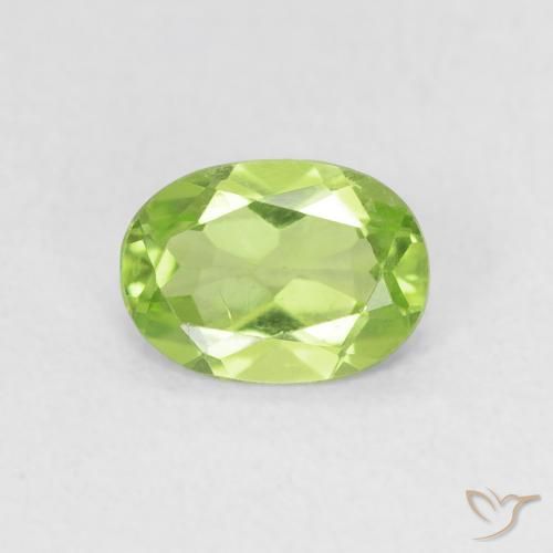 0.78ct Natural Light Lively Green Peridot, Oval, VVS