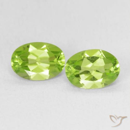 1.60ctw Natural Light Lively Green Peridot, Oval, VS