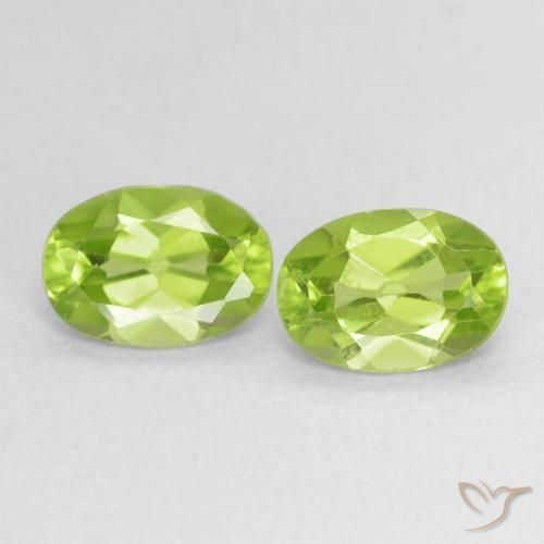 1.64ctw Natural Light Lively Green Peridot, Oval, VS