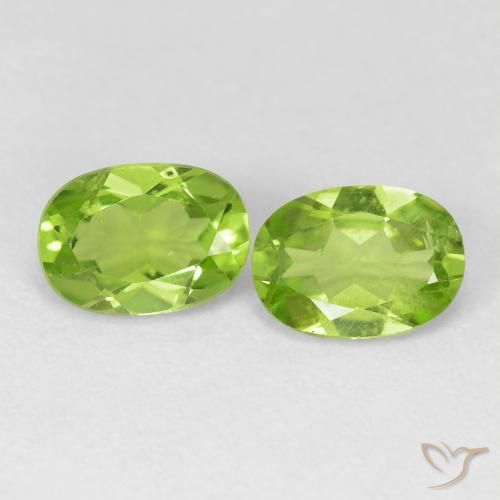 1.84ctw Natural Lively Green Peridot, Oval, VS