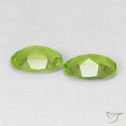 Peridot Gemstones in 7 x 5 mm (calibrated) Size for Sale, Peridot Stones in Lively Green Color