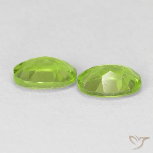Peridot Gemstones in 7 x 5 mm (calibrated) Size for Sale, Peridot Stones in Lively Green Color