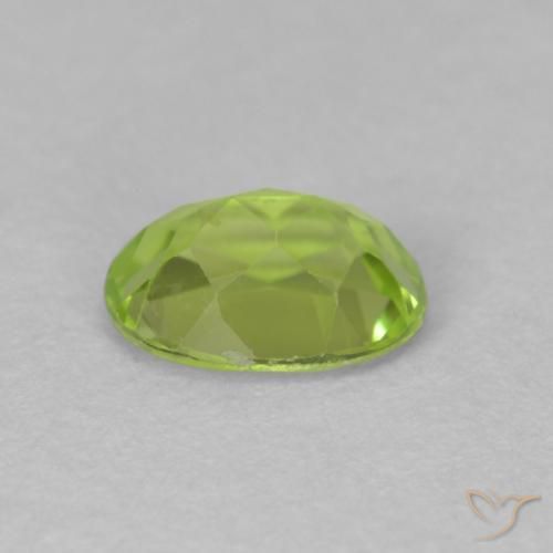 Peridot Gemstone in 7 x 5 mm (calibrated) Size for Sale, Peridot Stone in Bright Green Color