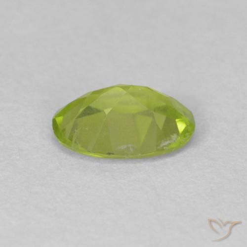 Peridot Gemstone in 7 x 5 mm (calibrated) Size for Sale, Peridot Stone in Medium Green Color