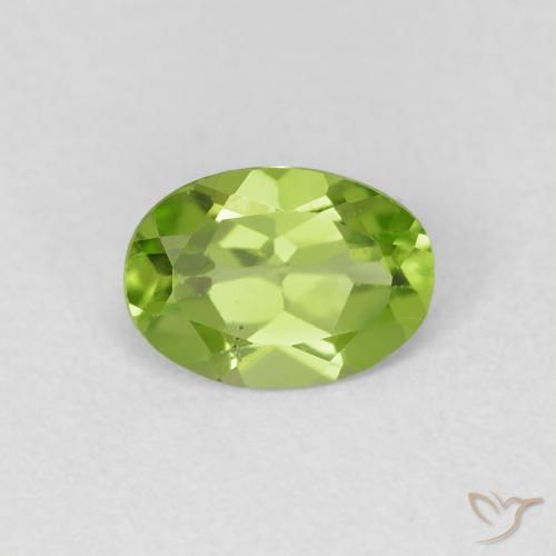 0.77ct Natural Yellowish Green Peridot, Oval, VVS-VS