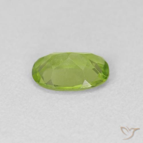 Peridot Gemstone in 7 x 5 mm (calibrated) Size for Sale, Peridot Stone in Medium Green Color