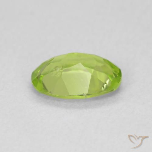 Peridot Gemstone in 7 x 5 mm (calibrated) Size for Sale, Peridot Stone in Medium Green Color