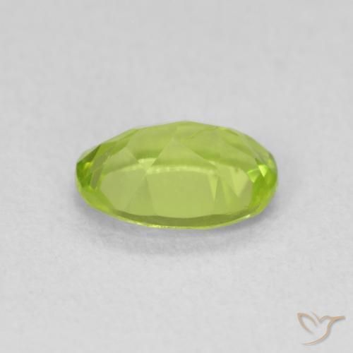 Peridot Gemstone in 7 x 5 mm (calibrated) Size for Sale, Peridot Stone in Medium Green Color