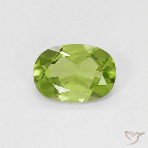 0.85ct Natural Yellowish Green Peridot, Oval, VVS-VS