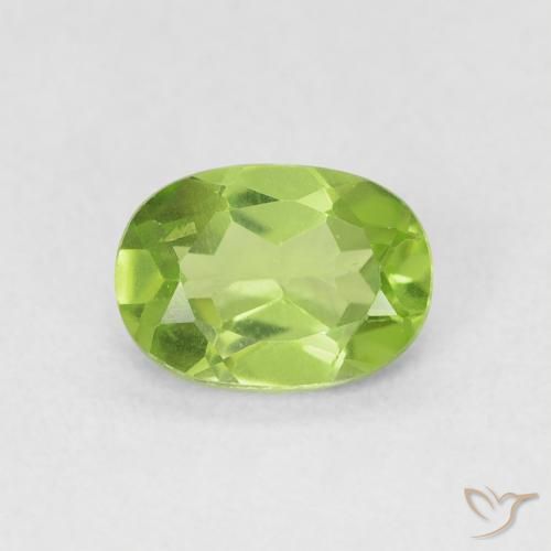 0.90ct Natural Bright Green Peridot, Oval, VS
