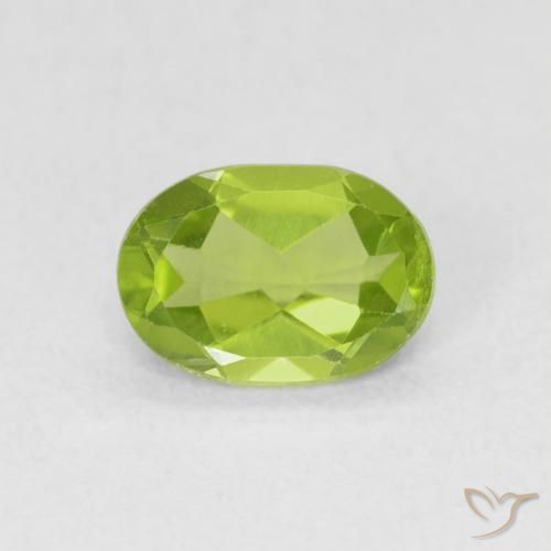 0.78ct Natural Lively Green Peridot, Oval, VS