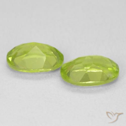 Peridot Gemstones in 7 x 5 mm (calibrated) Size for Sale, Peridot Stones in Bright Green Color