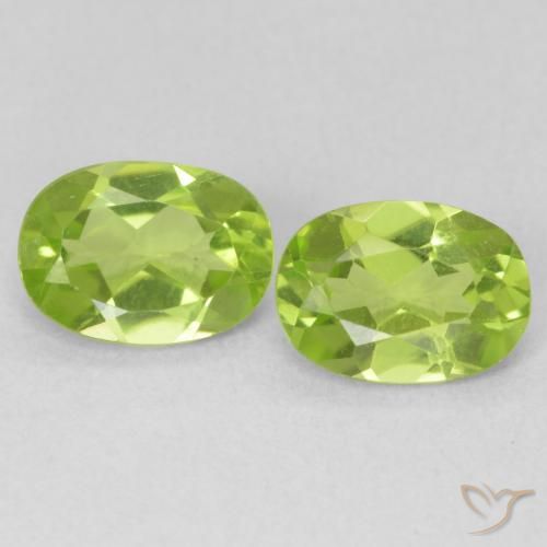 1.64 ctw Green Peridot Gemstones, Peridot Gems in Oval Facet Shape for Sale.