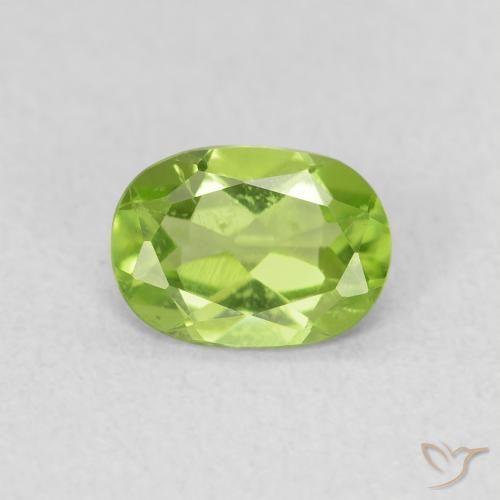 0.85ct Natural Yellowish Green Peridot, Oval, VS