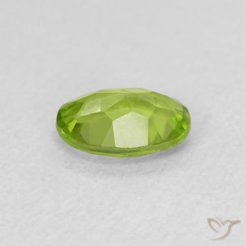 Peridot Gemstone in 7 x 5 mm (calibrated) Size for Sale, Peridot Stone in Medium Green Color
