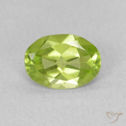 0.80ct Natural Bright Green Peridot, Oval, VS