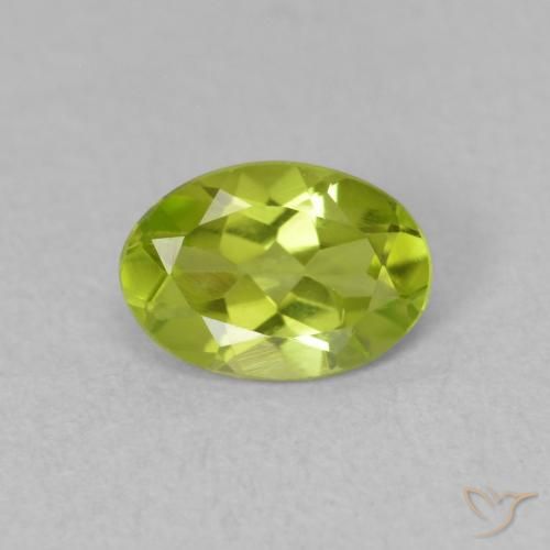 0.70ct Natural Lively Yellowish Green Peridot, Oval, VVS-VS