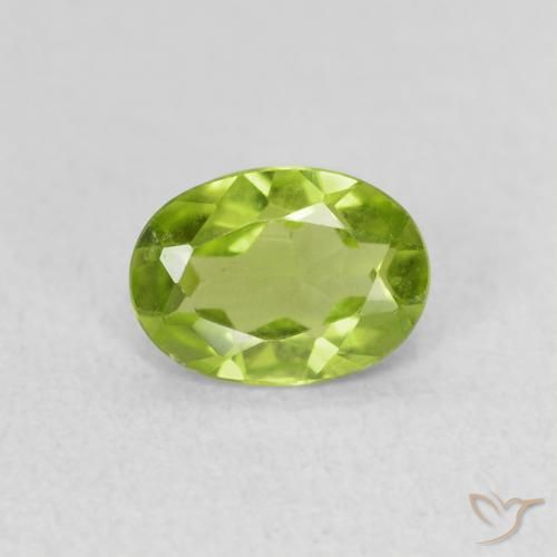 0.68ct Natural Lively Green Peridot, Oval, VS