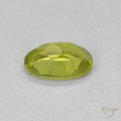 Peridot Gemstone in 7 x 5 mm (calibrated) Size for Sale, Peridot Stone in Lively Green Color
