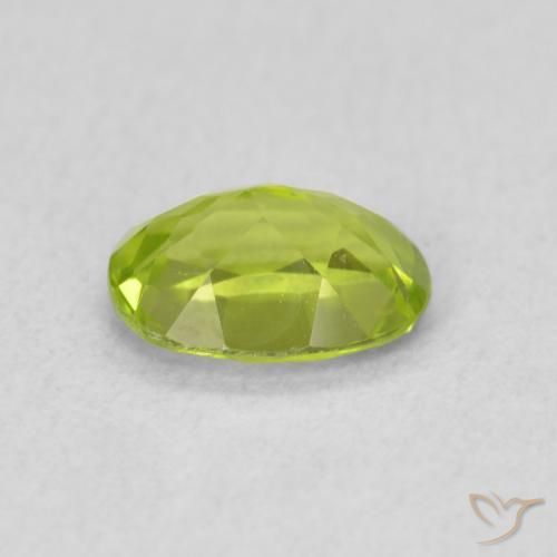 Peridot Gemstone in 7 x 5 mm (calibrated) Size for Sale, Peridot Stone in Medium Green Color