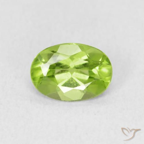 0.92ct Natural Medium Green Peridot, Oval, VS