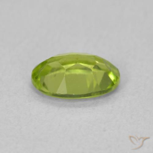 Peridot Gemstone in 7 x 5 mm (calibrated) Size for Sale, Peridot Stone in Medium Green Color