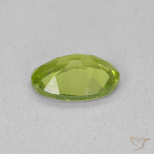 Peridot Gemstone in 7 x 5 mm (calibrated) Size for Sale, Peridot Stone in Medium Green Color