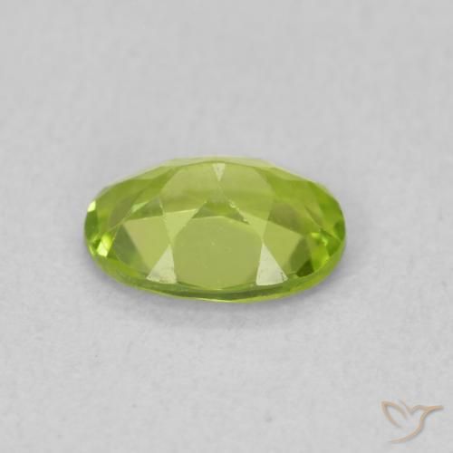 Peridot Gemstone in 7 x 5 mm (calibrated) Size for Sale, Peridot Stone in Medium Green Color