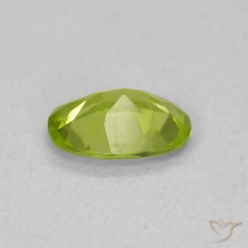 Peridot Gemstone in 7 x 5 mm (calibrated) Size for Sale, Peridot Stone in Bright Green Color