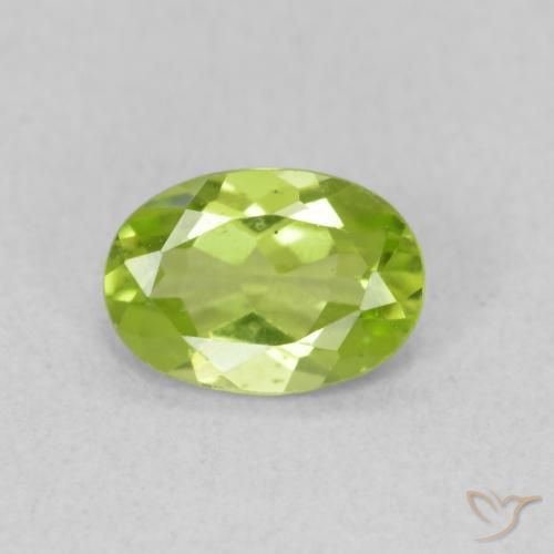 0.77ct Natural Light Lively Green Peridot, Oval, VS