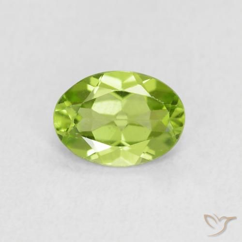 0.72ct Natural Light Lively Green Peridot, Oval, VS